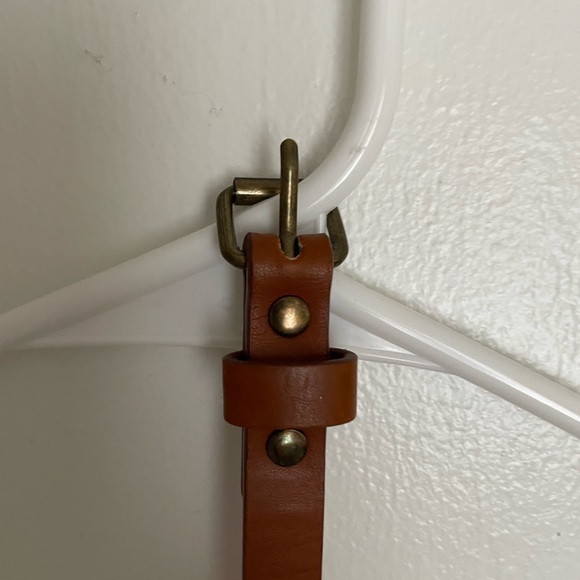 Brown belt gold buckle 38 inches - Picture 2 of 2